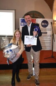 MSI 66 06 pic 01 marketer